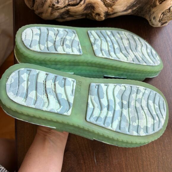 Reef Water Vista Women's Size 8 Beach Sandals Marbled Blue - Picture 7 of 10